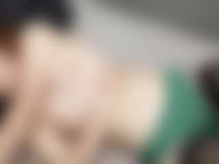 RosauraGalam's Live Sex Cam Show