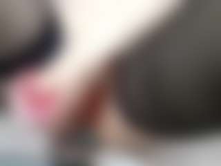 Live cam show with RosauraGalam - Brown Hair on Camsoda Late Night