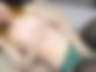 Live cam show with RosauraGalam - Ebony on Camsoda