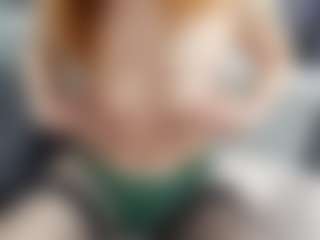 Live cam show with RosauraGalam - BBW on Free Soda