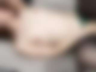 RosauraGalam's Live Sex Cam Show