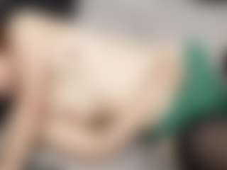 Live cam show with RosauraGalam - Hazel Eyes on Camsoda