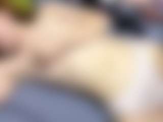 RosauraGalam's Live Sex Cam Show
