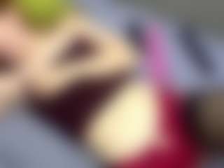 Live cam show with RosauraGalam - Granny on Uber Horny