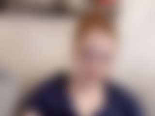 Live cam show with RosauraGalam - Smoking on Dolls Live