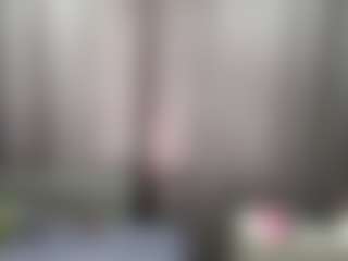 RosauraGalam's Live Sex Cam Show