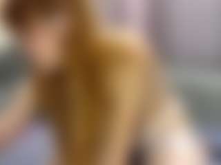 Live cam show with RosauraGalam - Squirt on Camsoda