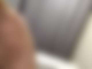 Live cam show with RosauraGalam - Granny on TeamSkeetLive