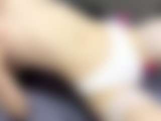 Live cam show with RosauraGalam - Granny on https://playwithruby.com
