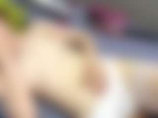 Live cam show with RosauraGalam - Upskirt on Camming Site