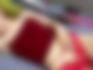 Live cam show with RosauraGalam - Red Hair on SpunkLive