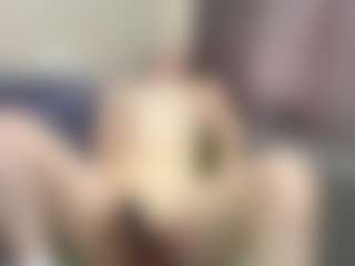 RosauraGalam's Live Sex Cam Show