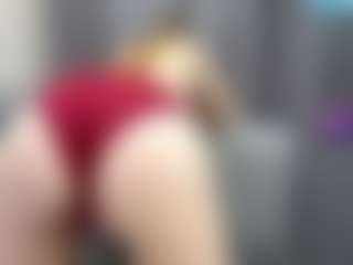 RosauraGalam's Live Sex Cam Show