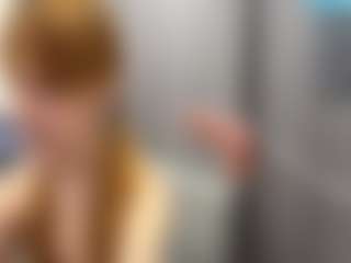 Live cam show with RosauraGalam - Public Red Hair on testsause.com