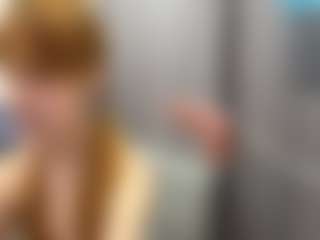 RosauraGalam's Live Sex Cam Show