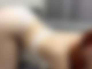 RosauraGalam's Live Sex Cam Show