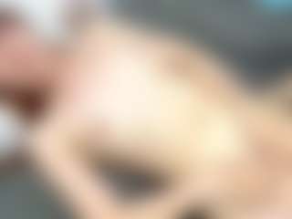 Live cam show with RosauraGalam - Thin on sexylive.show