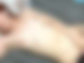 Live cam show with RosauraGalam - Sexy on livesuperchat.net