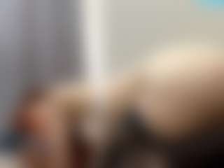 RosauraGalam's Live Sex Cam Show