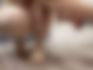 Live cam show with RosauraGalam - Erotic Dance on AdultVida.com
