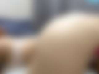 Live cam show with RosauraGalam - Brown Hair on Livezox