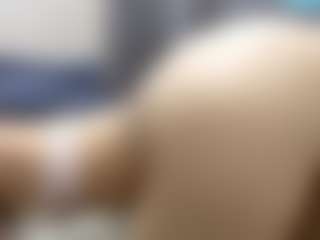 Live cam show with RosauraGalam - Red Hair on EXY