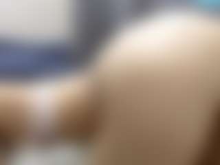 RosauraGalam's Live Sex Cam Show