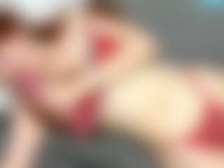 Live cam show with RosauraGalam - Ebony Small Tits on Camsoda