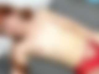Live cam show with RosauraGalam - Green Eyes on Camsoda