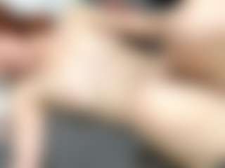 RosauraGalam's Live Sex Cam Show