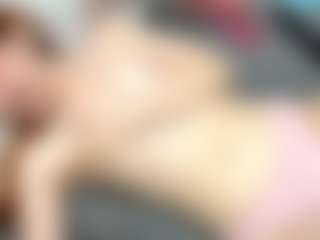 RosauraGalam's Live Sex Cam Show