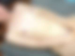 RosauraGalam's Live Sex Cam Show