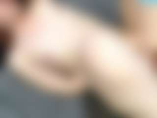 Live cam show with RosauraGalam - Public Red Hair on CamSodaAdn