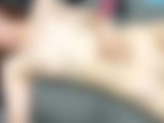 RosauraGalam's Live Sex Cam Show