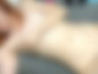 RosauraGalam's Live Sex Cam Show