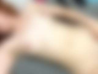 RosauraGalam's Live Sex Cam Show