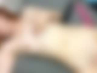 Live cam show with RosauraGalam - College on Camsoda