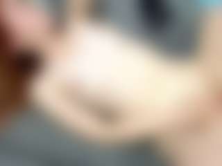 RosauraGalam's Live Sex Cam Show