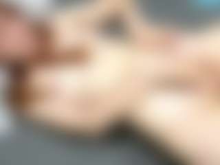 RosauraGalam's Live Sex Cam Show