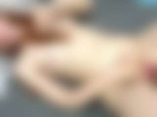 RosauraGalam's Live Sex Cam Show