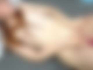 RosauraGalam's Live Sex Cam Show