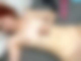 RosauraGalam's Live Sex Cam Show