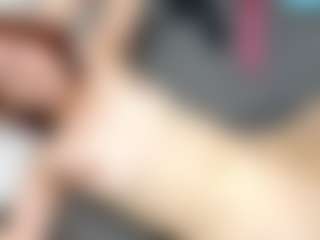 RosauraGalam's Live Sex Cam Show