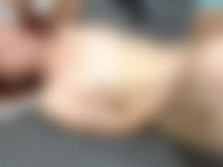 RosauraGalam's Live Sex Cam Show
