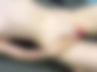 RosauraGalam's Live Sex Cam Show