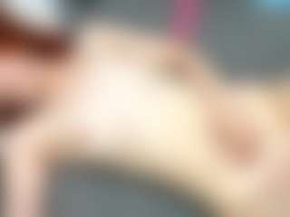 RosauraGalam's Live Sex Cam Show