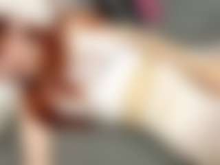 Live cam show with RosauraGalam - Red Hair Young Adult on madthumbs