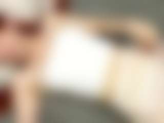 RosauraGalam's Live Sex Cam Show