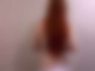Live cam show with RosauraGalam - Bedroom Ebony on Camsoda