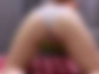 RosauraGalam's Live Sex Cam Show
